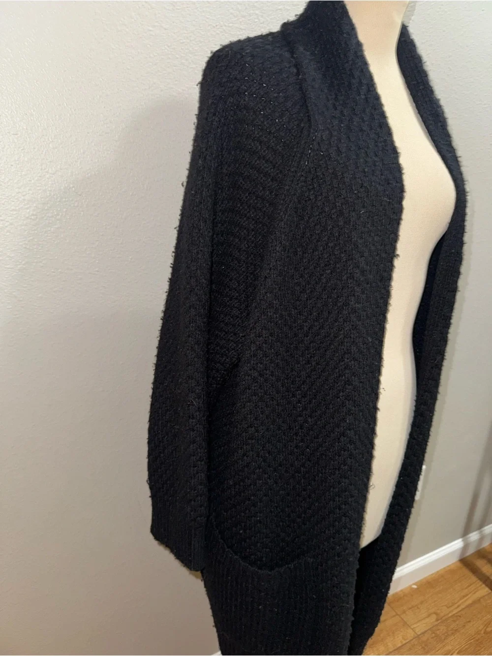 Vince long Black Wool cashmere, open Front Cardigan Large